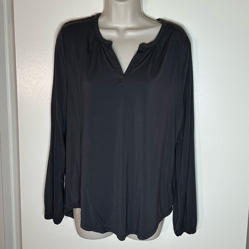 Barefoot Dreams Luxe Milk Jersey Namaste Lounge Top Gray